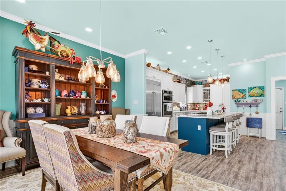 616 Shoreline Circle Port Aransas, TX 78373