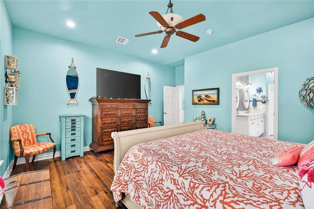 616 Shoreline Circle Port Aransas, TX 78373