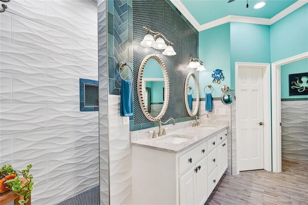 616 Shoreline Circle Port Aransas, TX 78373
