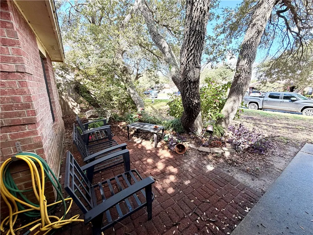 2177 Glenwood Drive Ingleside, TX 78362