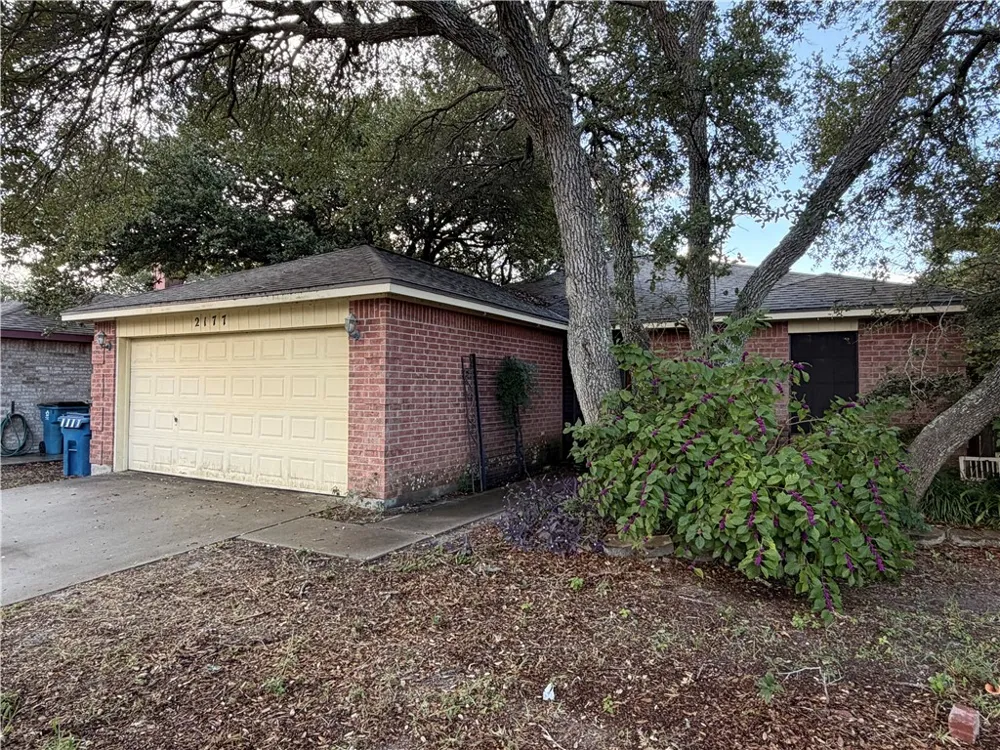 2177 Glenwood Drive Ingleside, TX 78362