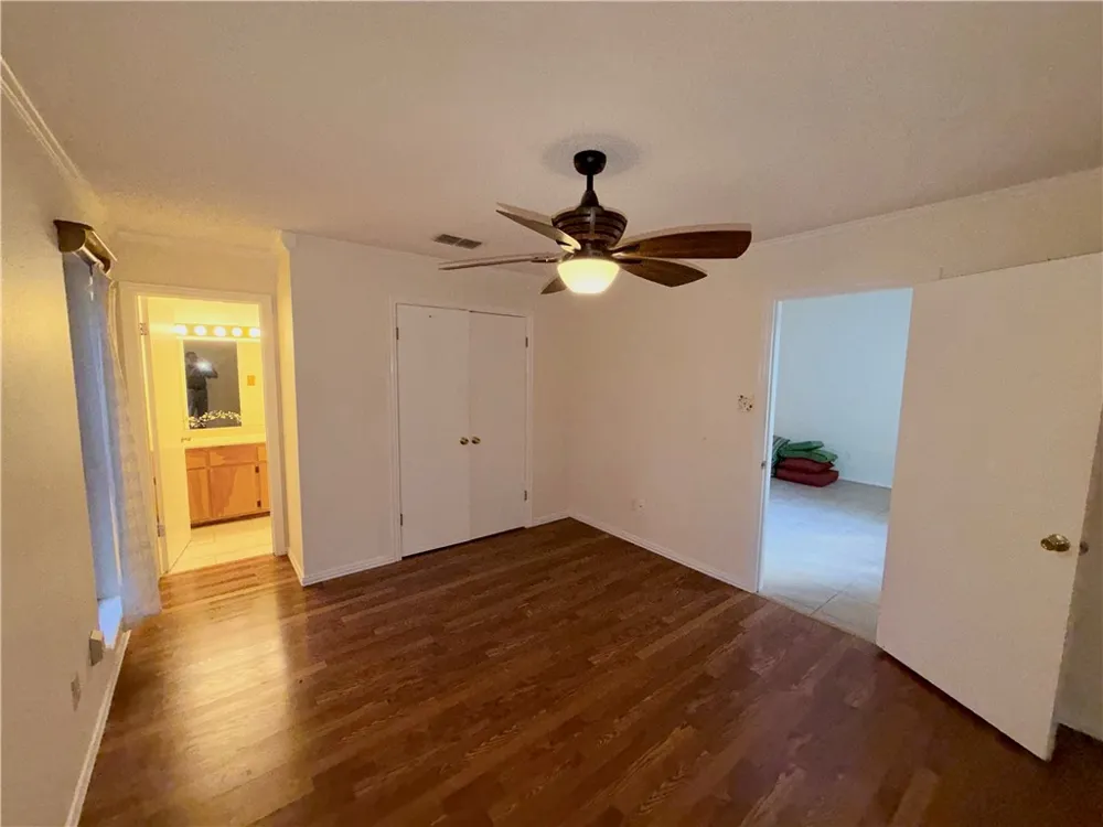 2177 Glenwood Drive Ingleside, TX 78362