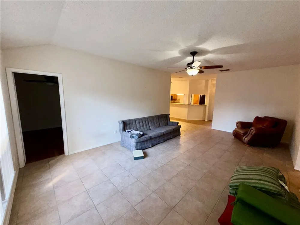 2177 Glenwood Drive Ingleside, TX 78362