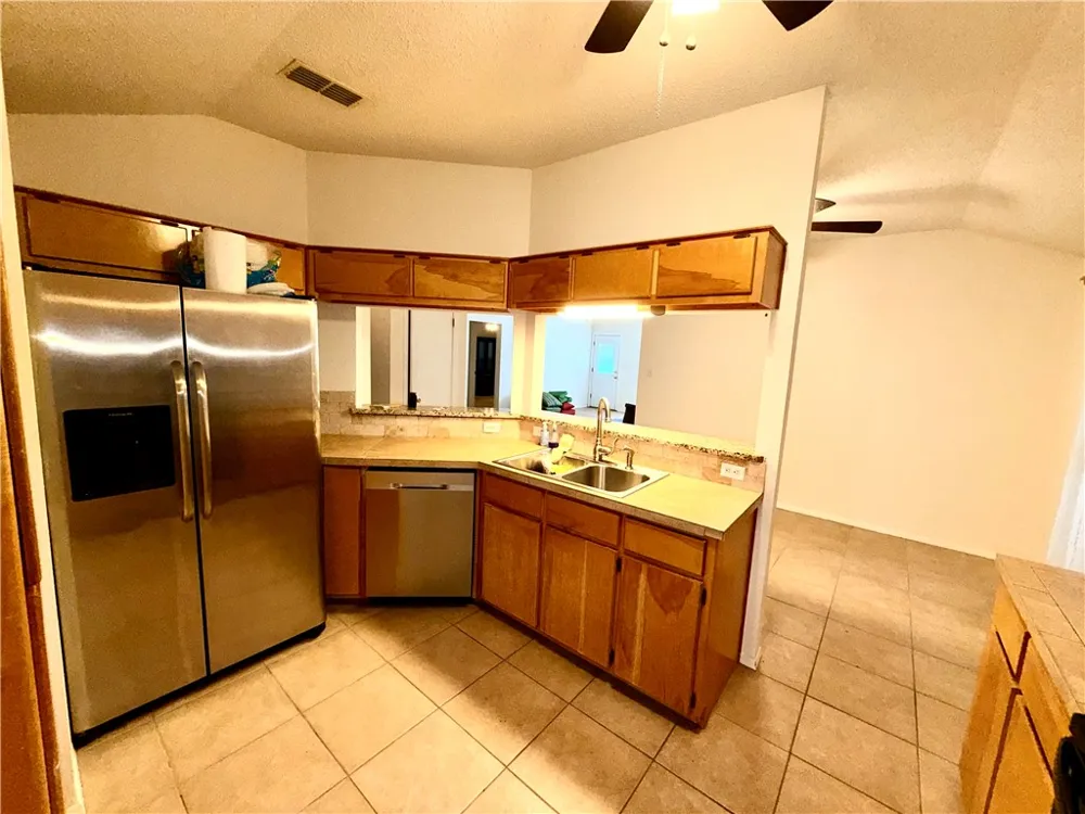 2177 Glenwood Drive Ingleside, TX 78362