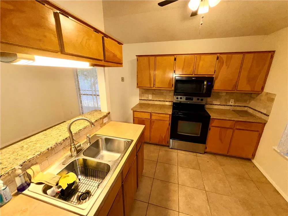 2177 Glenwood Drive Ingleside, TX 78362