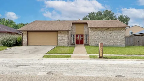 4821 Goldeneye Drive