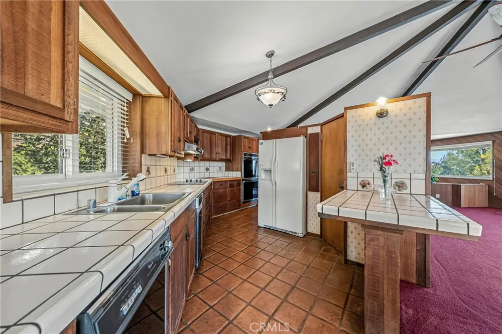 10359 Pebble Beach Kelseyville, CA 95451