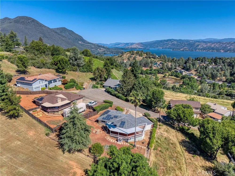 10359 Pebble Beach Kelseyville, CA 95451