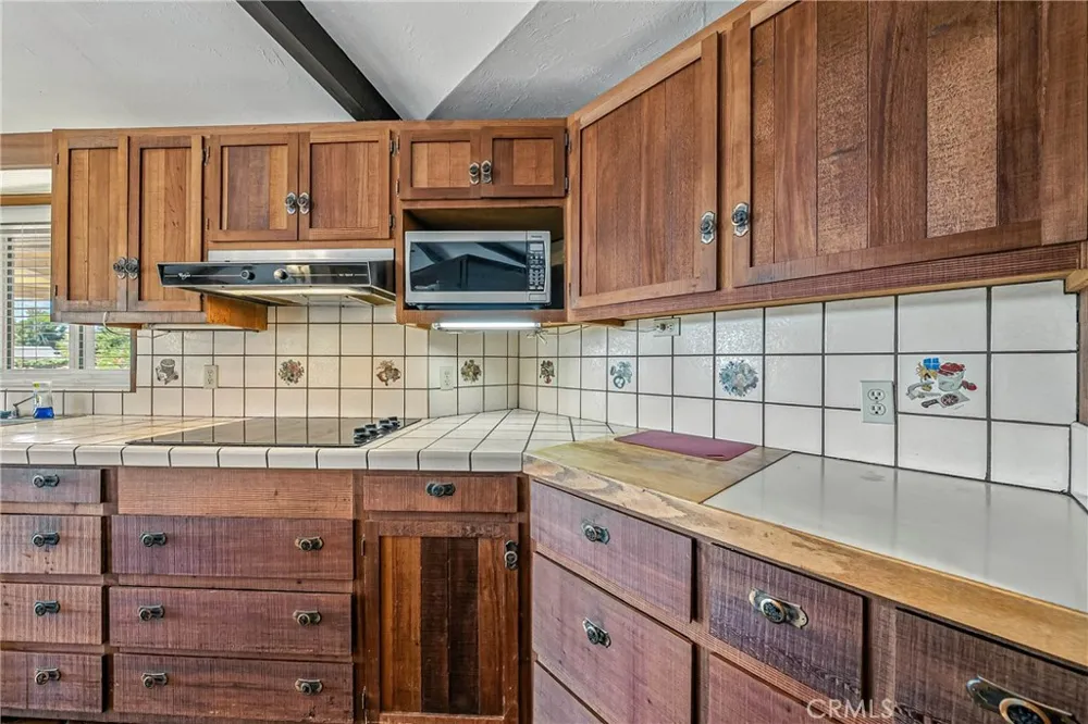 10359 Pebble Beach Kelseyville, CA 95451