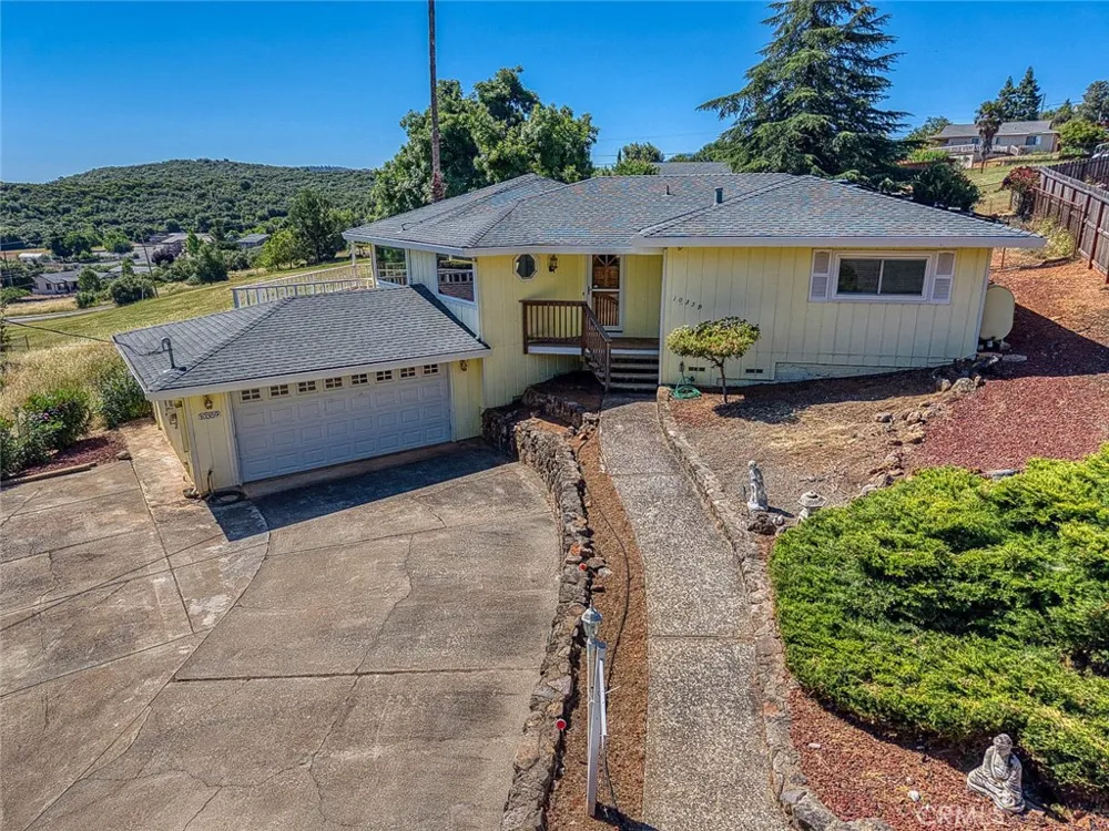 10359 Pebble Beach Kelseyville, CA 95451