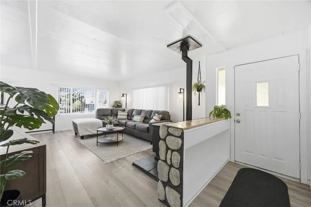832 Piedmont Frazier Park, CA 93225