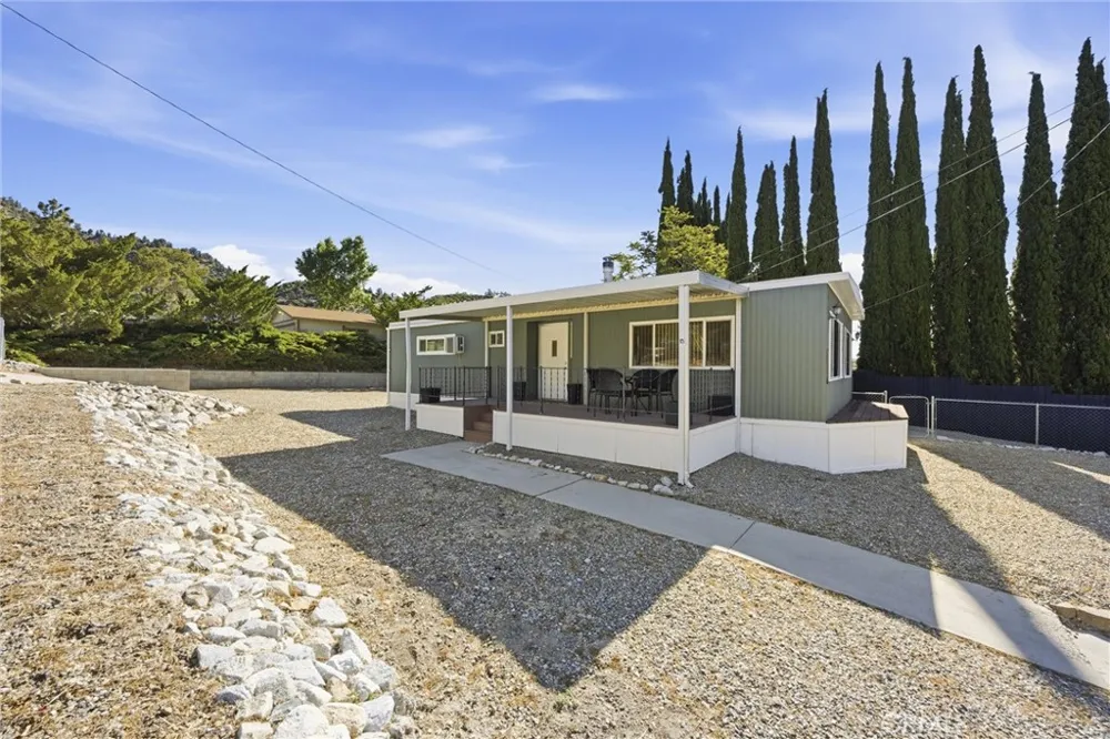 832 Piedmont Frazier Park, CA 93225