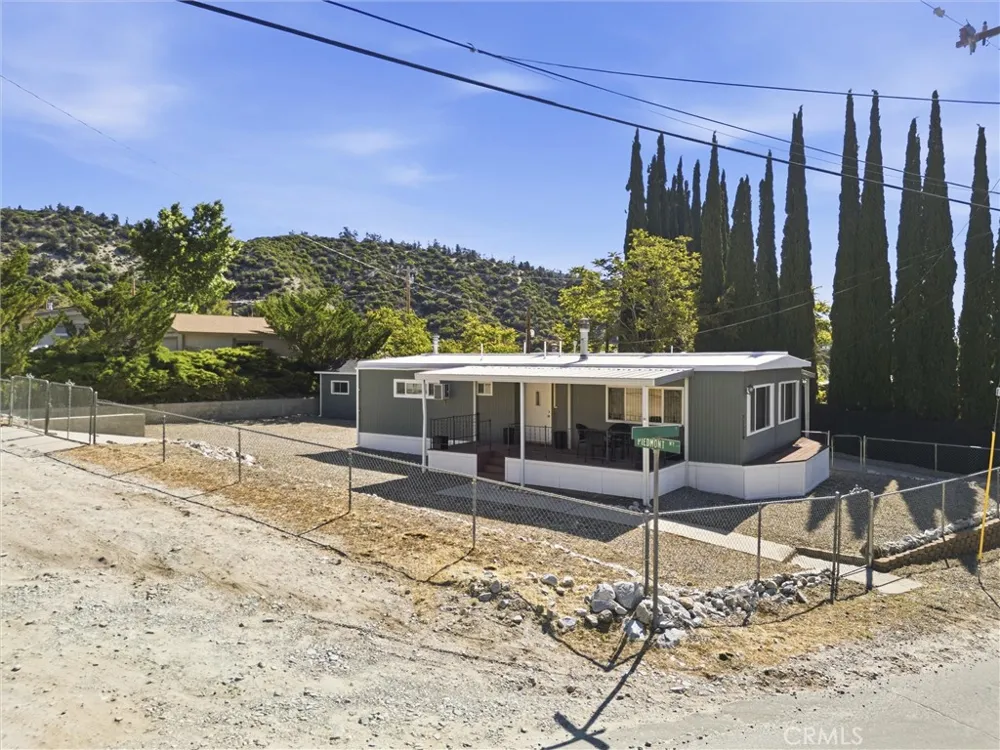 832 Piedmont Frazier Park, CA 93225