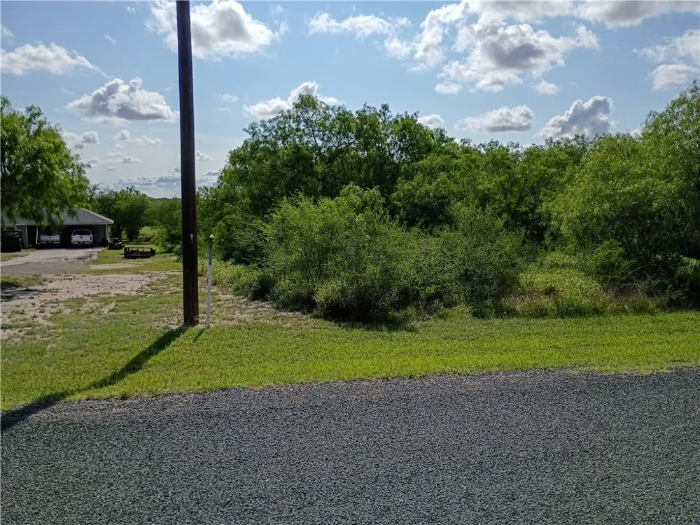 108 SWINNEY SWITCH Mathis, TX 78368