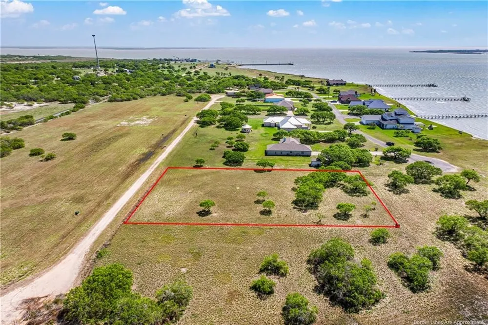 T-Head Drive Riviera, TX 78379