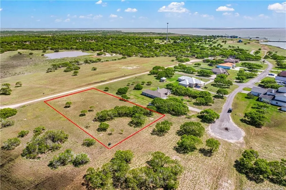 T-Head Drive Riviera, TX 78379