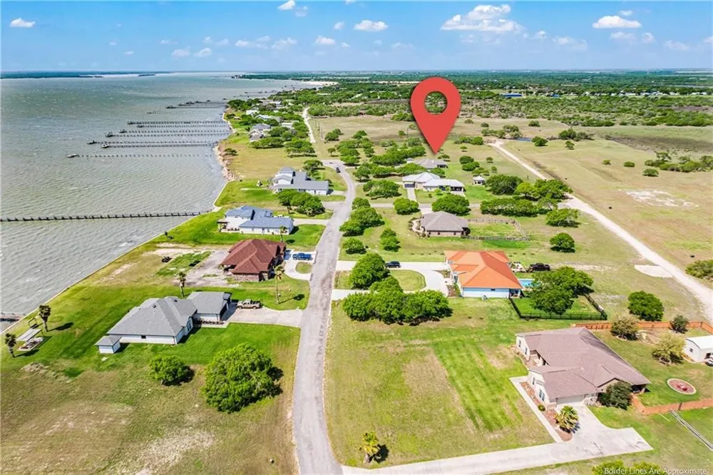 T-Head Drive Riviera, TX 78379
