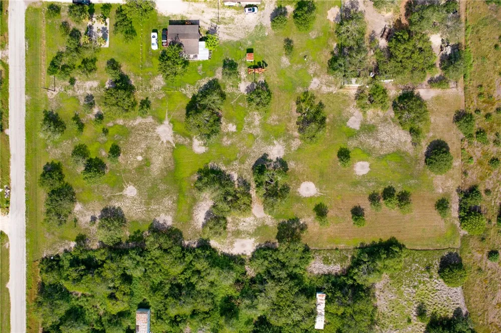Address Not Shown Bishop, TX 78343