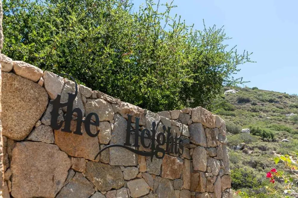 18055 Sunset Point Road Poway, CA 92064