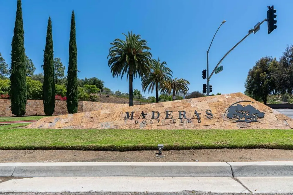 18055 Sunset Point Road Poway, CA 92064