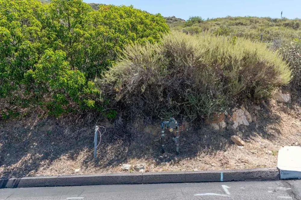 18055 Sunset Point Road Poway, CA 92064