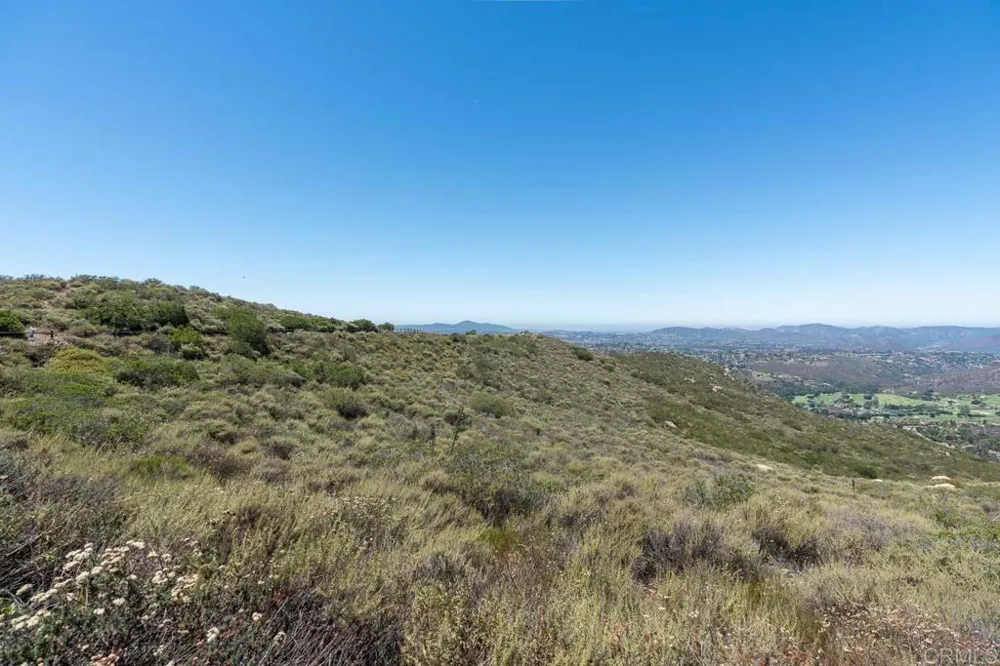 18055 Sunset Point Road Poway, CA 92064