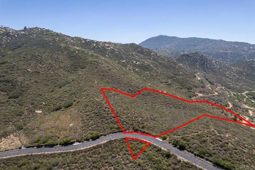 18055 Sunset Point Road Poway, CA 92064
