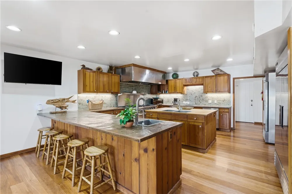 400 S 12th Street Port Aransas, TX 78373