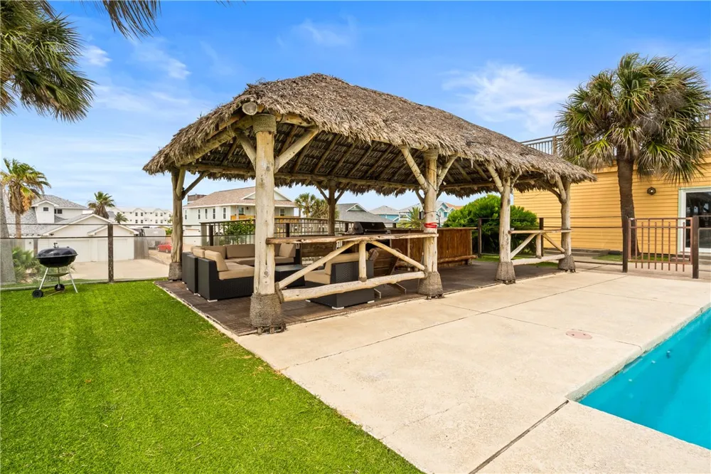400 S 12th Street Port Aransas, TX 78373