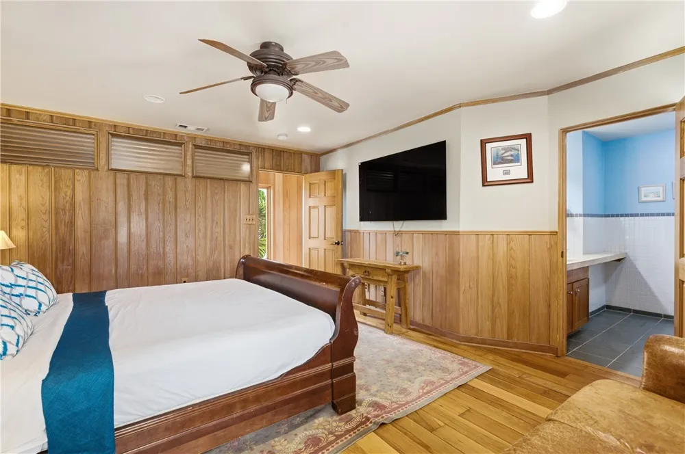 400 S 12th Street Port Aransas, TX 78373