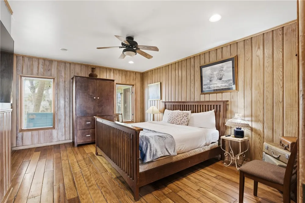 400 S 12th Street Port Aransas, TX 78373
