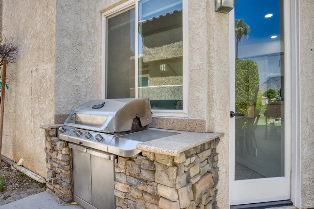 29751 E Trancas Drive Cathedral City, CA 92234
