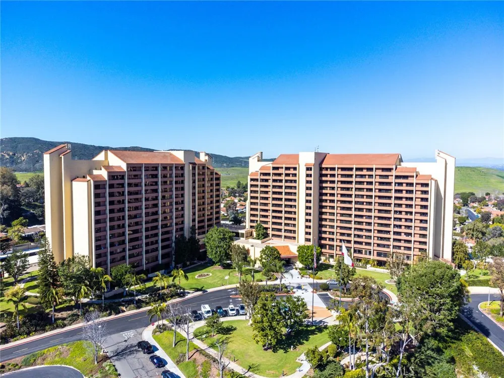 24055 Paseo Del Lago #963 Laguna Woods, CA 92637