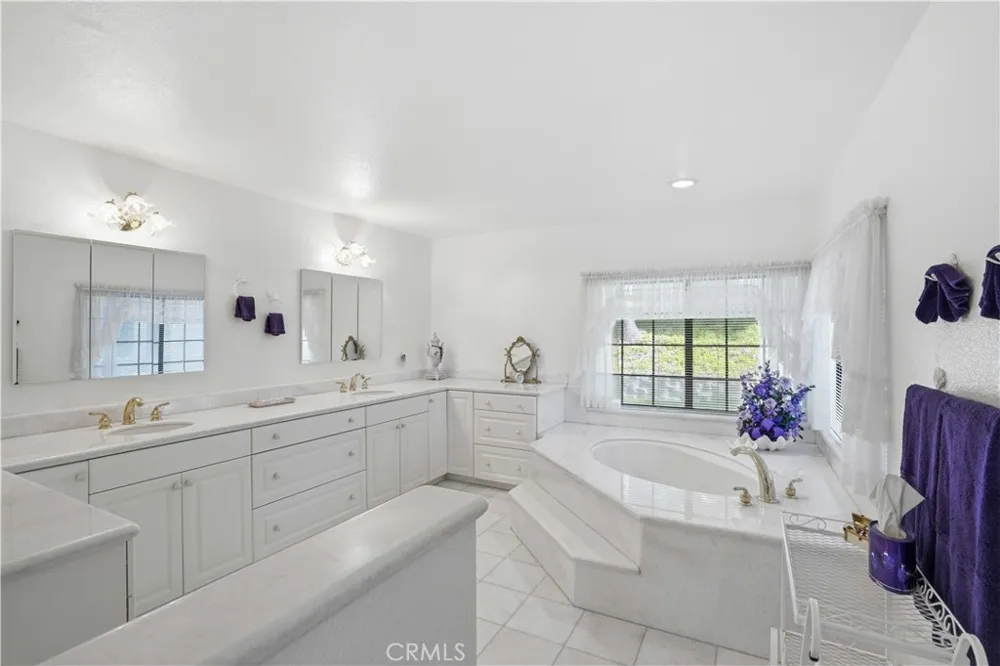 30414 Sloan Canyon Castaic, CA 91384