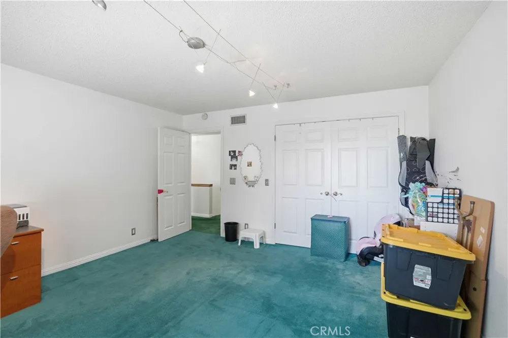 30414 Sloan Canyon Castaic, CA 91384