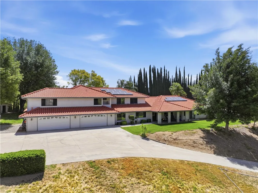 30414 Sloan Canyon Castaic, CA 91384