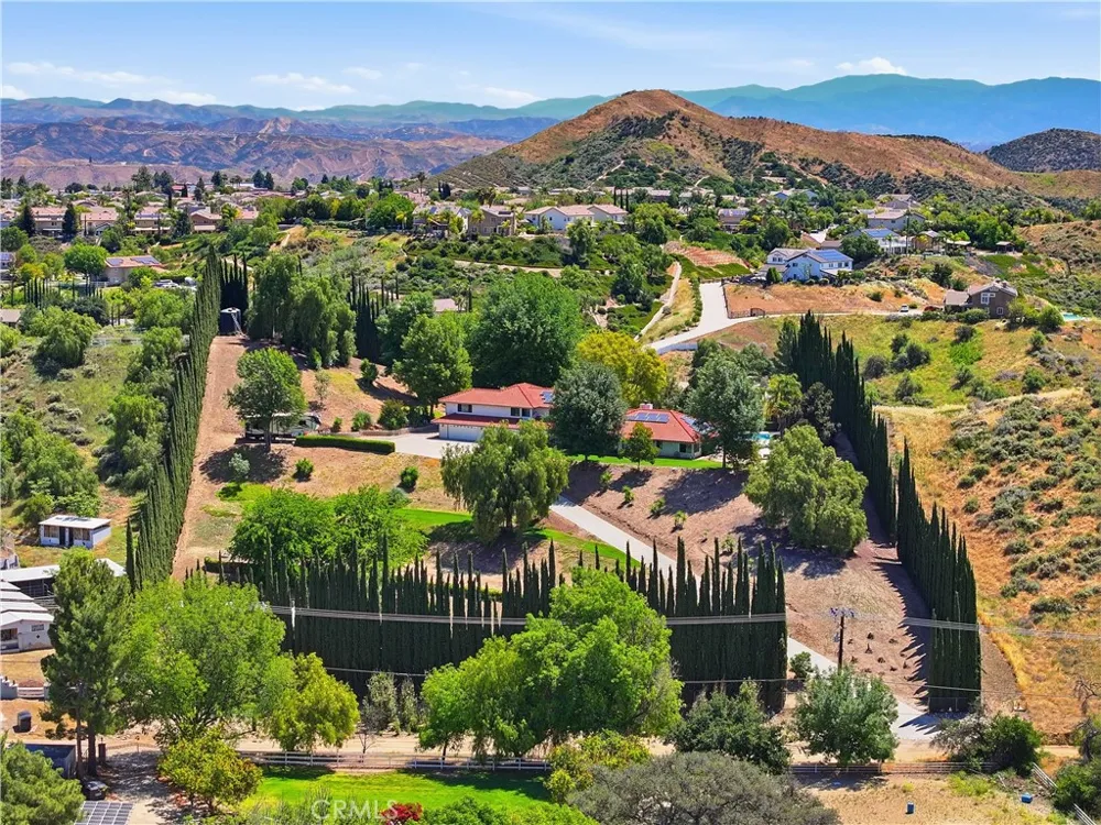 30414 Sloan Canyon Castaic, CA 91384