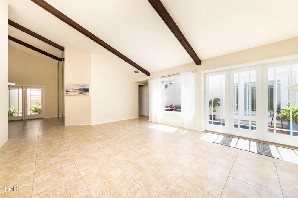 2210 Placita San Dimas Camarillo, CA 93010