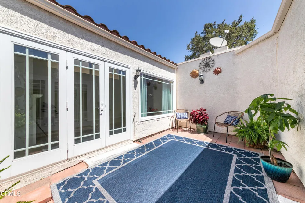 2210 Placita San Dimas Camarillo, CA 93010