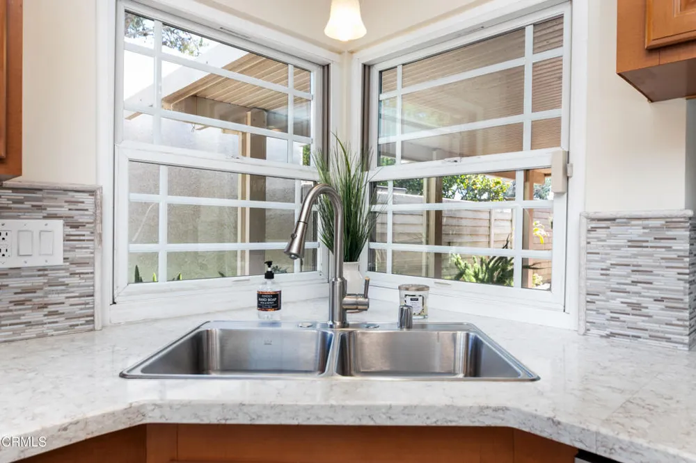 2210 Placita San Dimas Camarillo, CA 93010