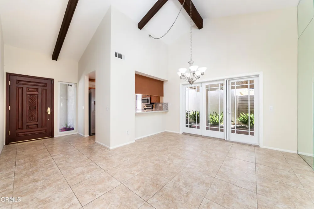 2210 Placita San Dimas Camarillo, CA 93010