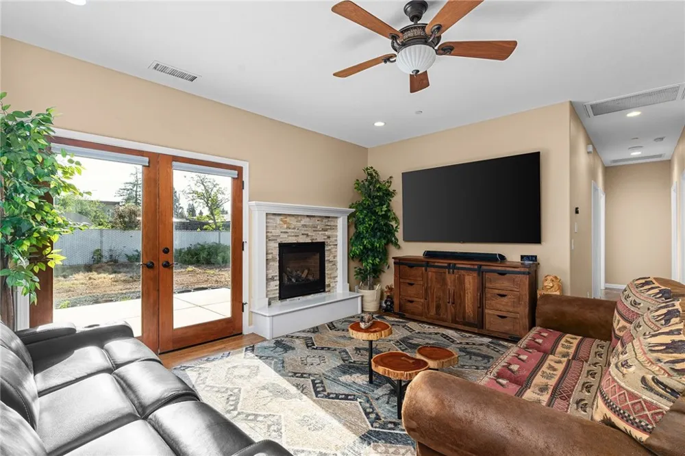 6107 Vista Knolls Drive Paradise, CA 95969