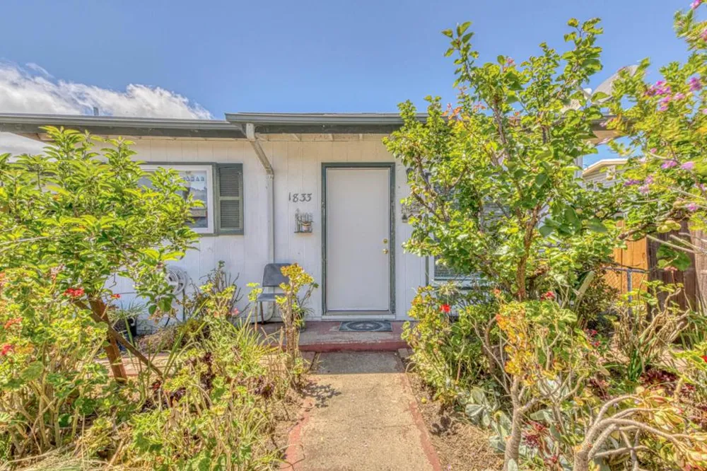 1833 Waring Street Seaside, CA 93955