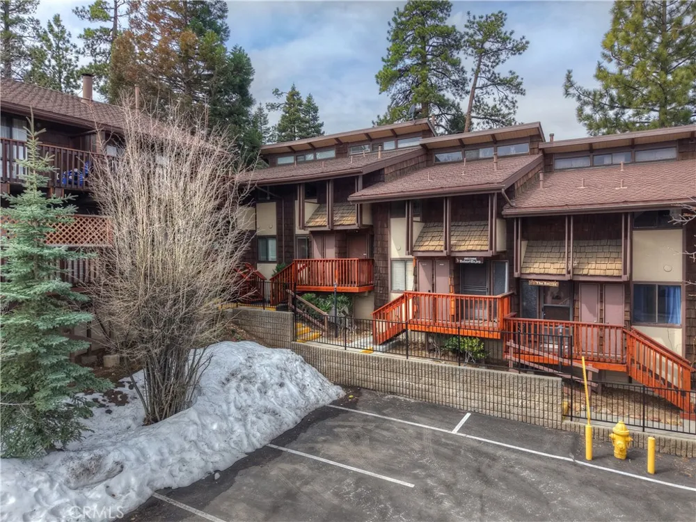 861 Thrush Unit #14 Big Bear Lake, CA 92315