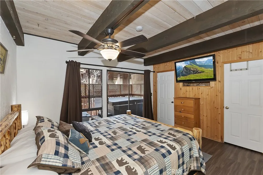 861 Thrush Unit #14 Big Bear Lake, CA 92315