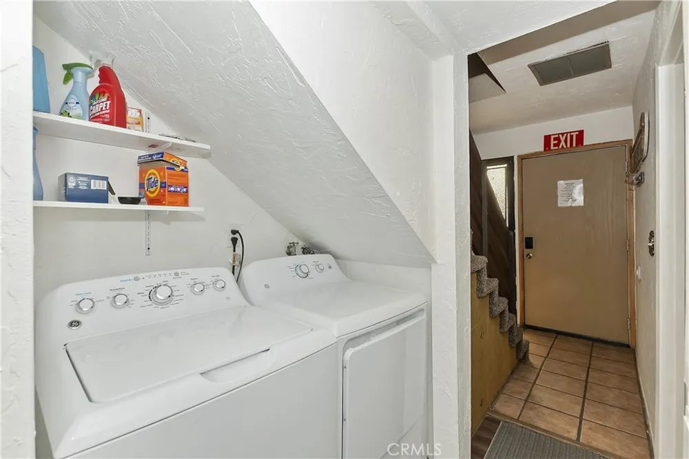 861 Thrush Unit #14 Big Bear Lake, CA 92315