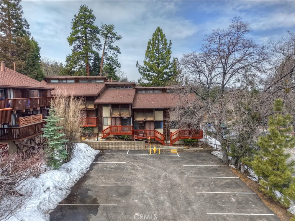 861 Thrush Unit #14 Big Bear Lake, CA 92315
