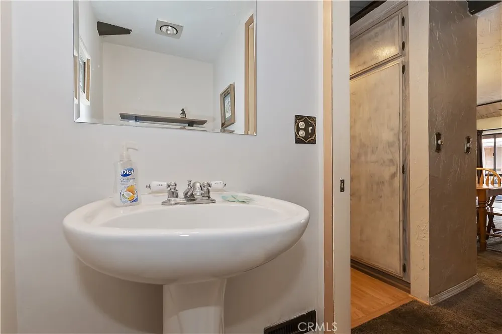 861 Thrush Unit #14 Big Bear Lake, CA 92315