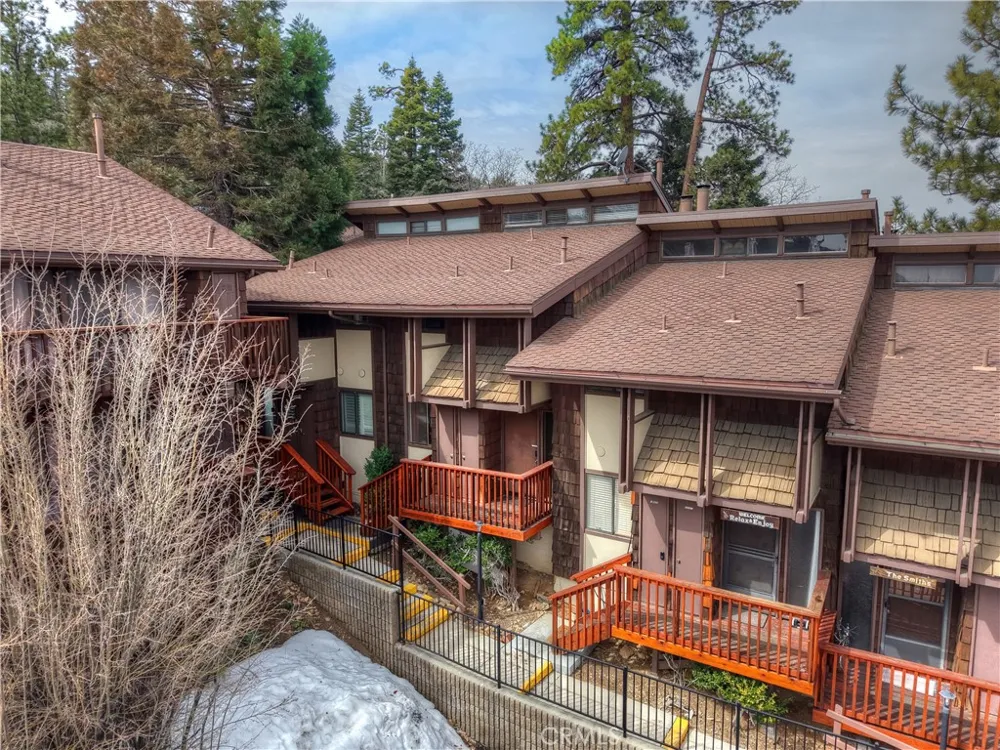 861 Thrush Unit #14 Big Bear Lake, CA 92315