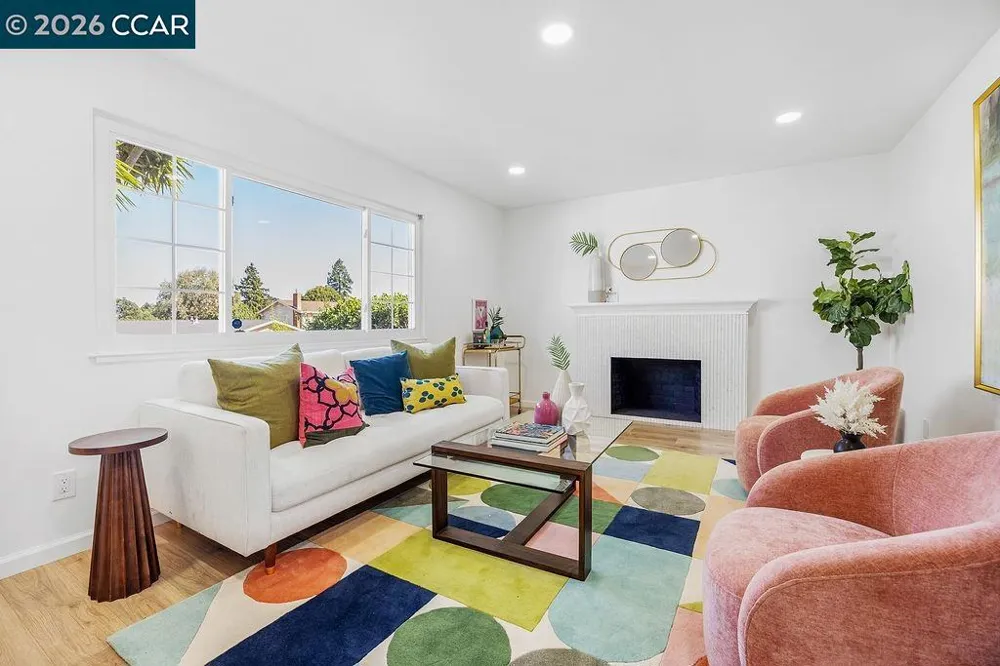2135 Via Alta Benicia, CA 94510